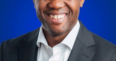 Mnu Songezo Zibi